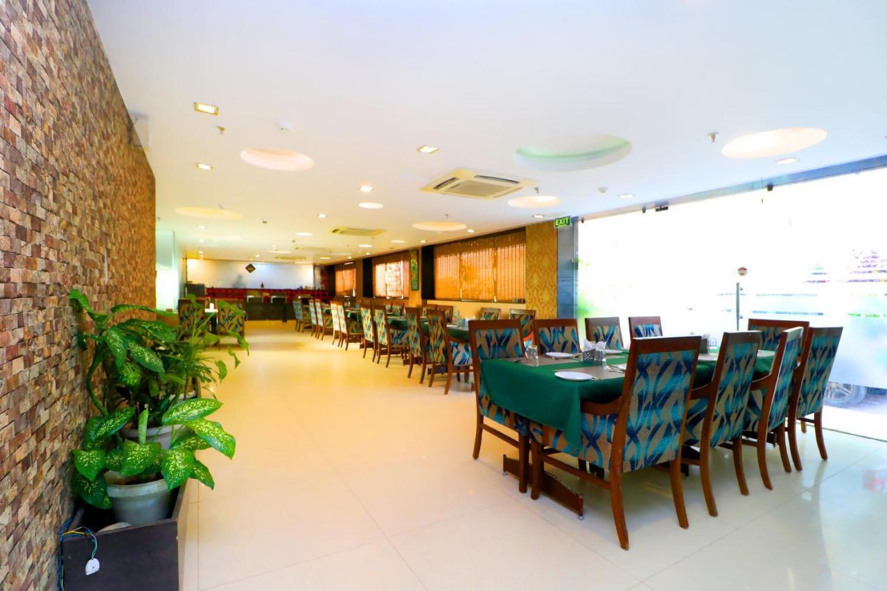 โรงแรม ราชศรี จัณฑีครห์ ภายนอก รูปภาพ