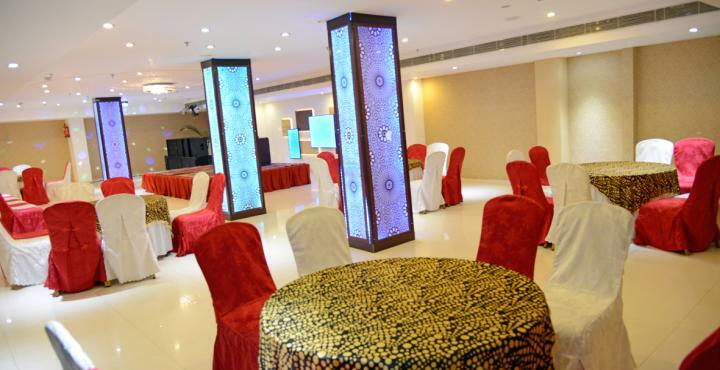โรงแรม ราชศรี จัณฑีครห์ ภายนอก รูปภาพ